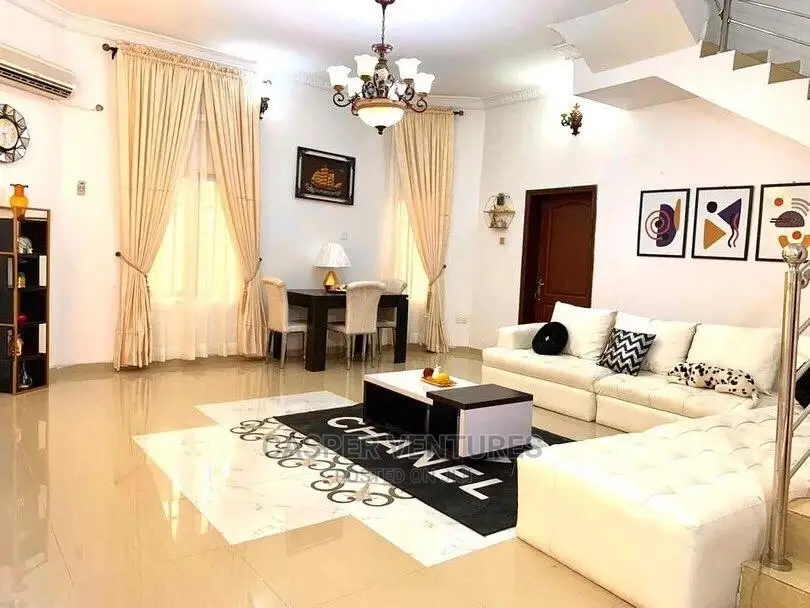 Luxurious Exquisite 1-Bedroom Apartment in Ikota in Ikota
