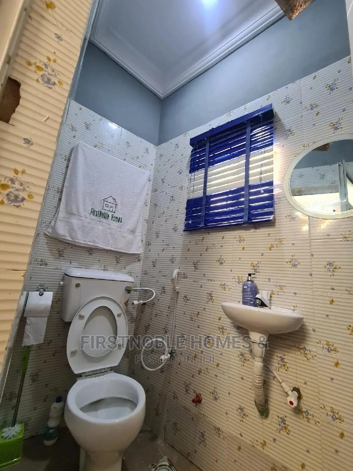 1 Bedroom Furnished Studio Apartment For Short Let In Yaba in Yaba