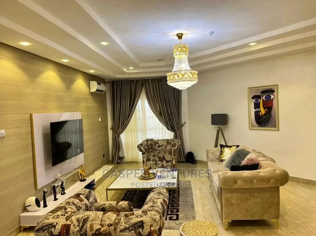 Dazzling and Appealing 3-Bedroom Shared Apartment in Osapa london