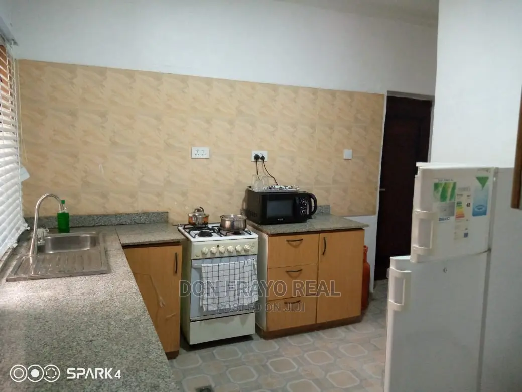 2 Bedrooms Short Let in Onireke Gra Ibadan in Ibadan