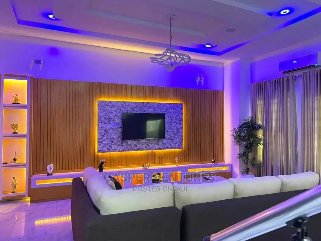 Heavenly and Irresistible 4-Bedroom Duplex in Chevron