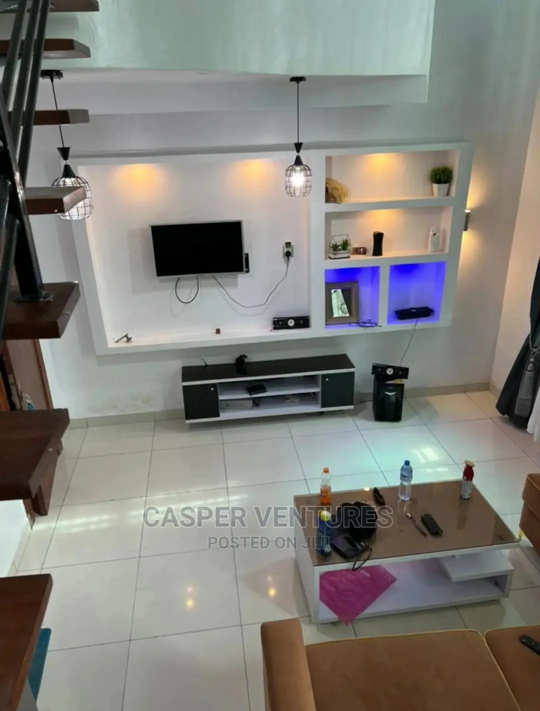 Magnificent and Bewitching 1-Bedroom Miniflat in Chevron