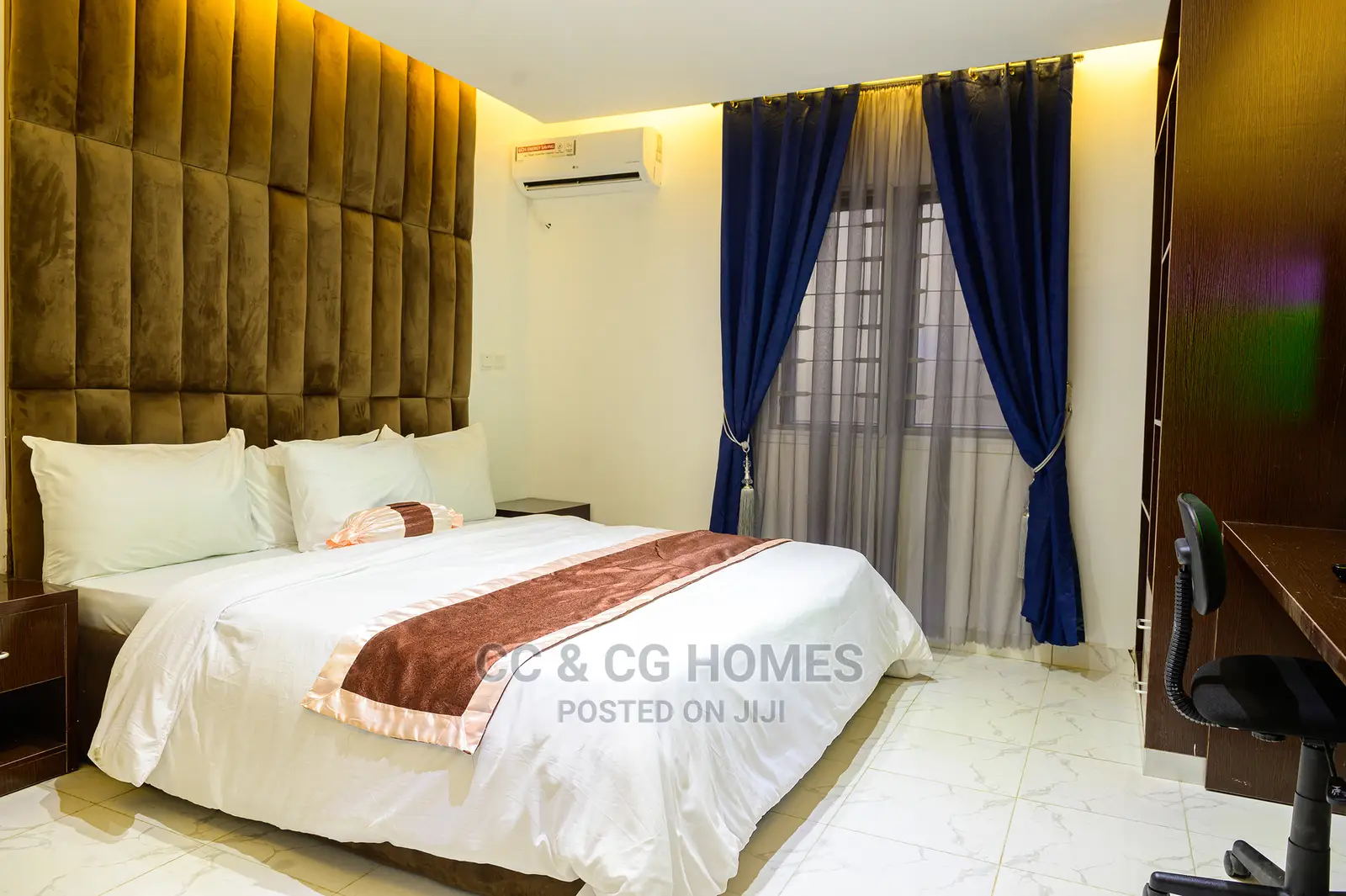 Luxury 2 Bedrooms Apartment in Life Camp
