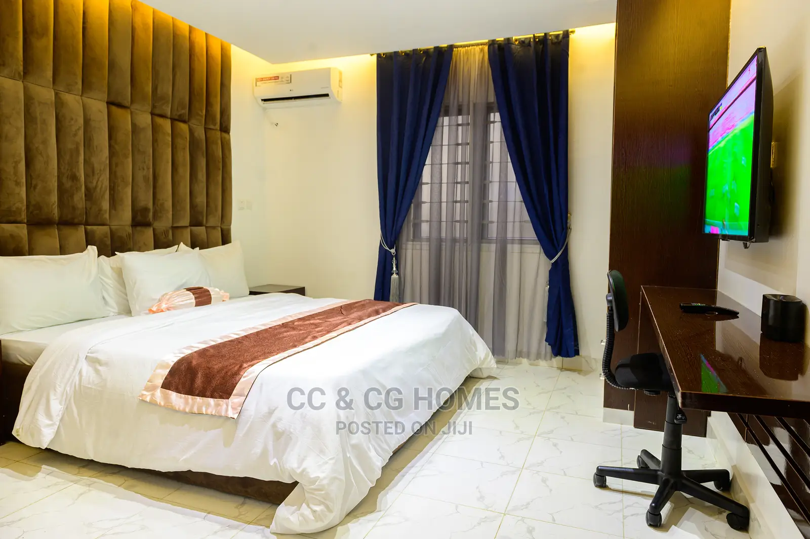 Luxury 2 Bedrooms Apartment in Life Camp