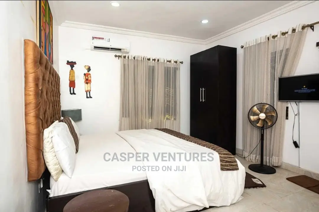 Enchanting 3-Bedroom Apartment With a Pool and Gym in Ilasan