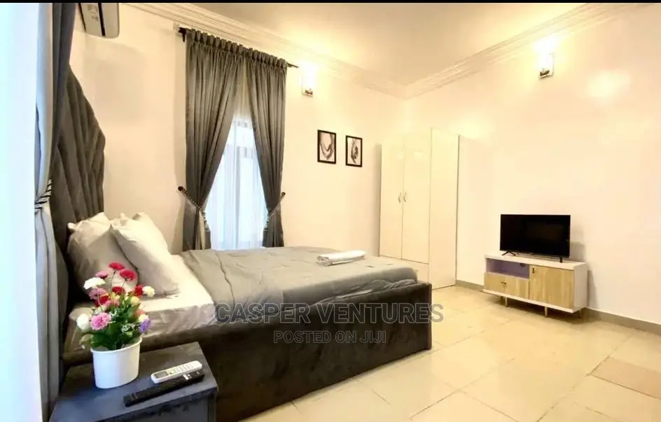 Intoxicating 2-Bedroom Apartment in Osapa london