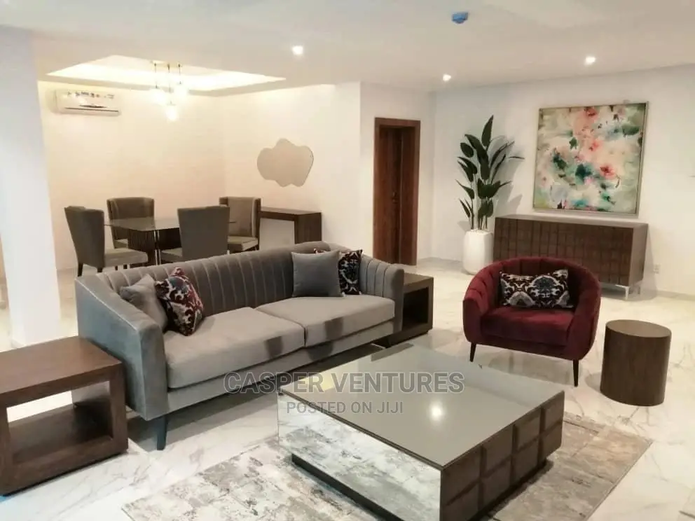 Stunning 2-Bedroom Apartment With Gym Pool in Ikate