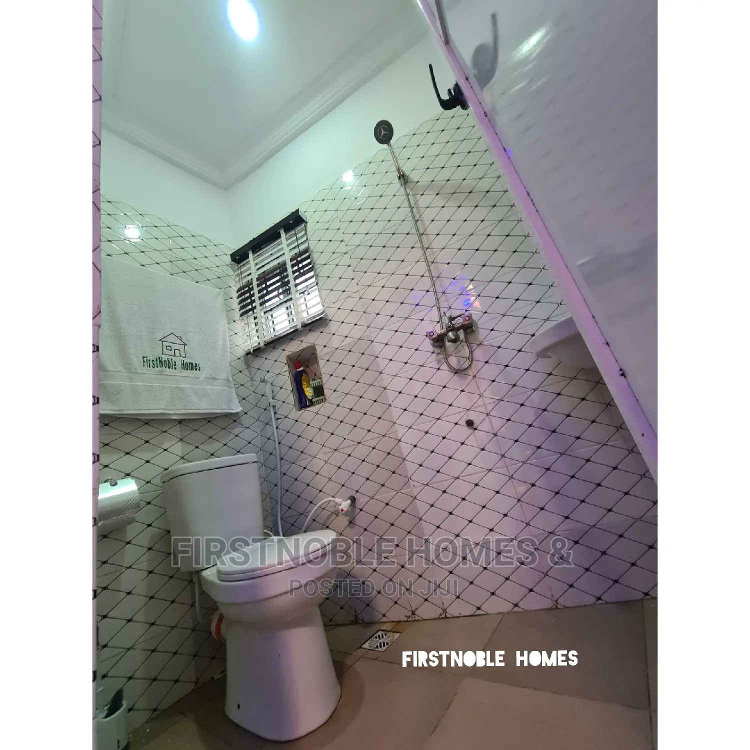 Luxury Furnished Studio Apartment in Yaba in Akoka