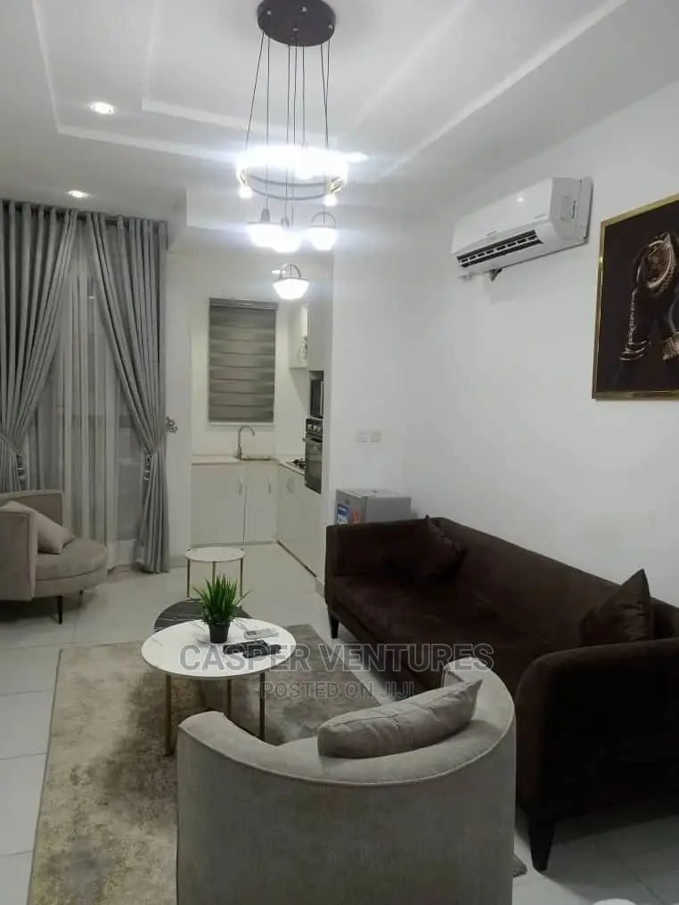 Exotic and Luxurious Apartment in Osapa london