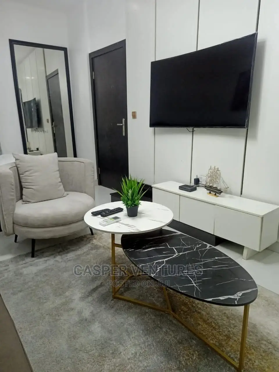 Exotic and Luxurious Apartment in Osapa london