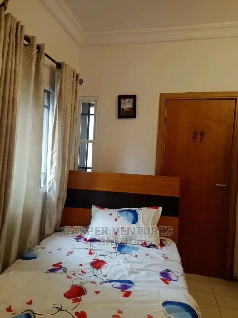Enchanting Studio Apartment in Osapa london