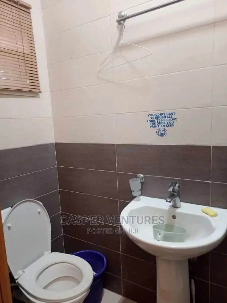 Enchanting Studio Apartment in Osapa london