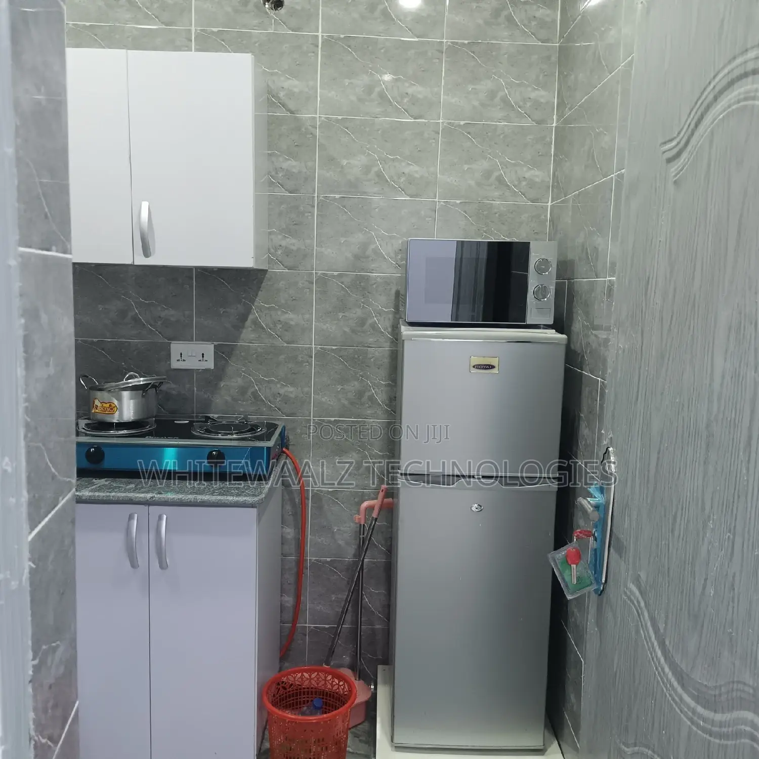 Selfcontain For Rent (Furnished With Room Service) in Jikwoyi