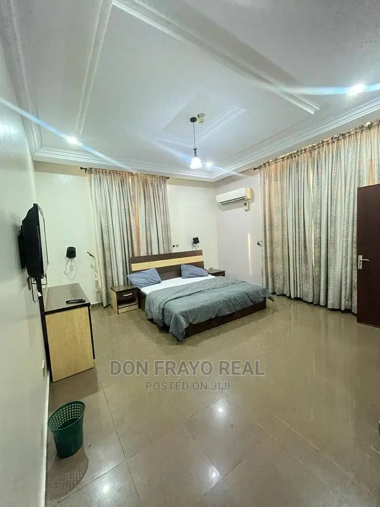 6 Bedrooms Duplex With Swimming Pool Short Let at Old Bodija Estate in Old Bodija