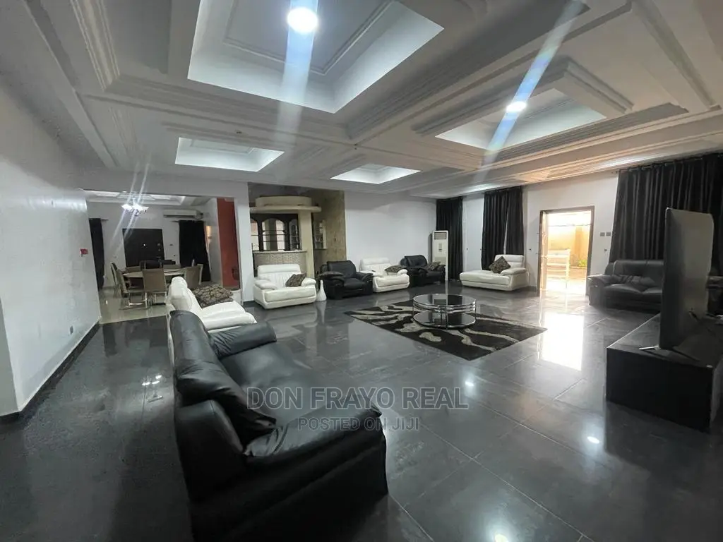 6 Bedrooms Duplex With Swimming Pool Short Let at Old Bodija Estate in Old Bodija
