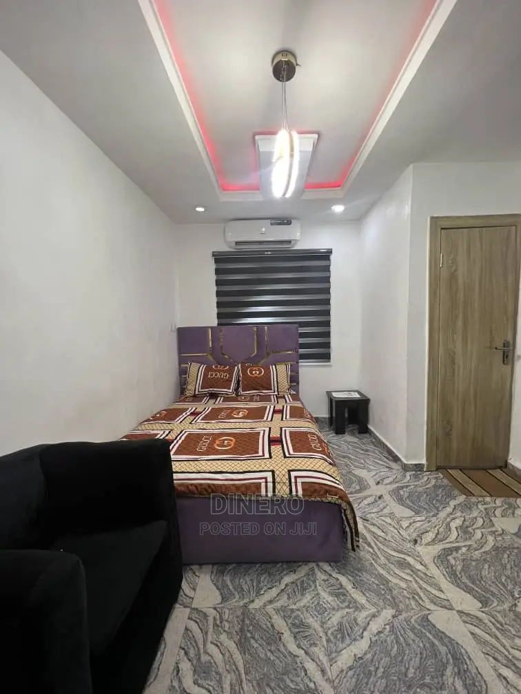 Dinero Topaz - Studio Apartment Surulere in Ogunlana