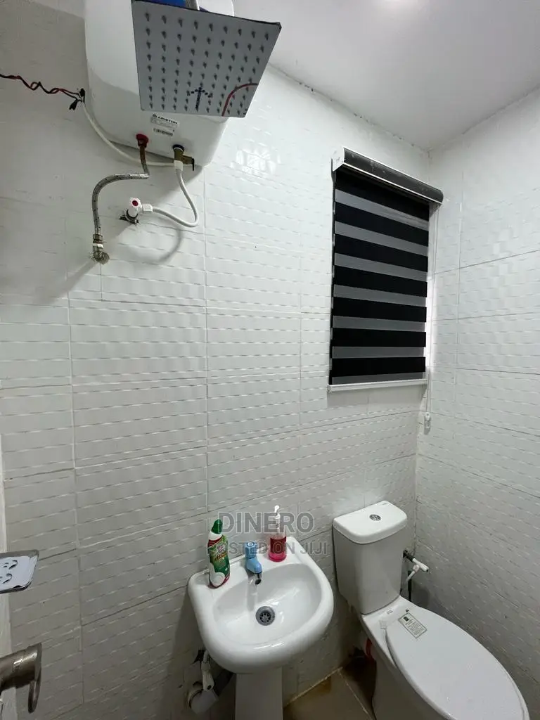 Dinero Topaz - Studio Apartment Surulere in Ogunlana