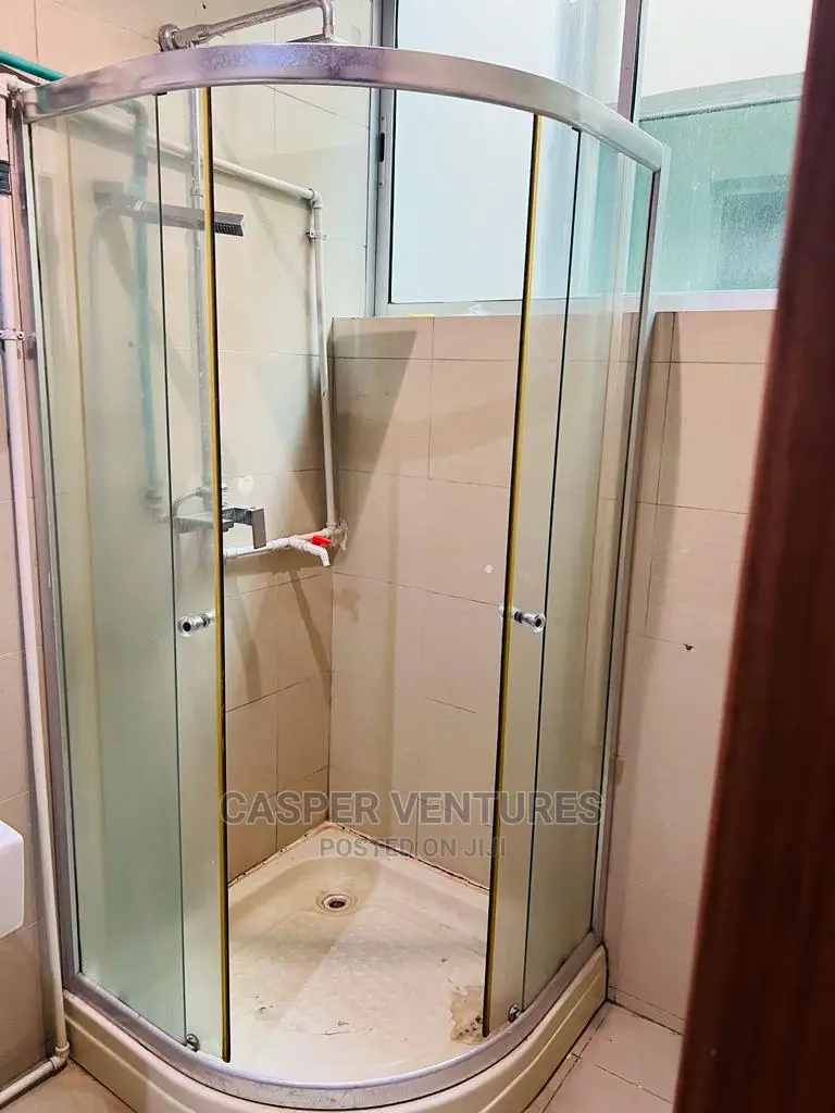Exclusive 1-Bedroom Apartment in Chevron