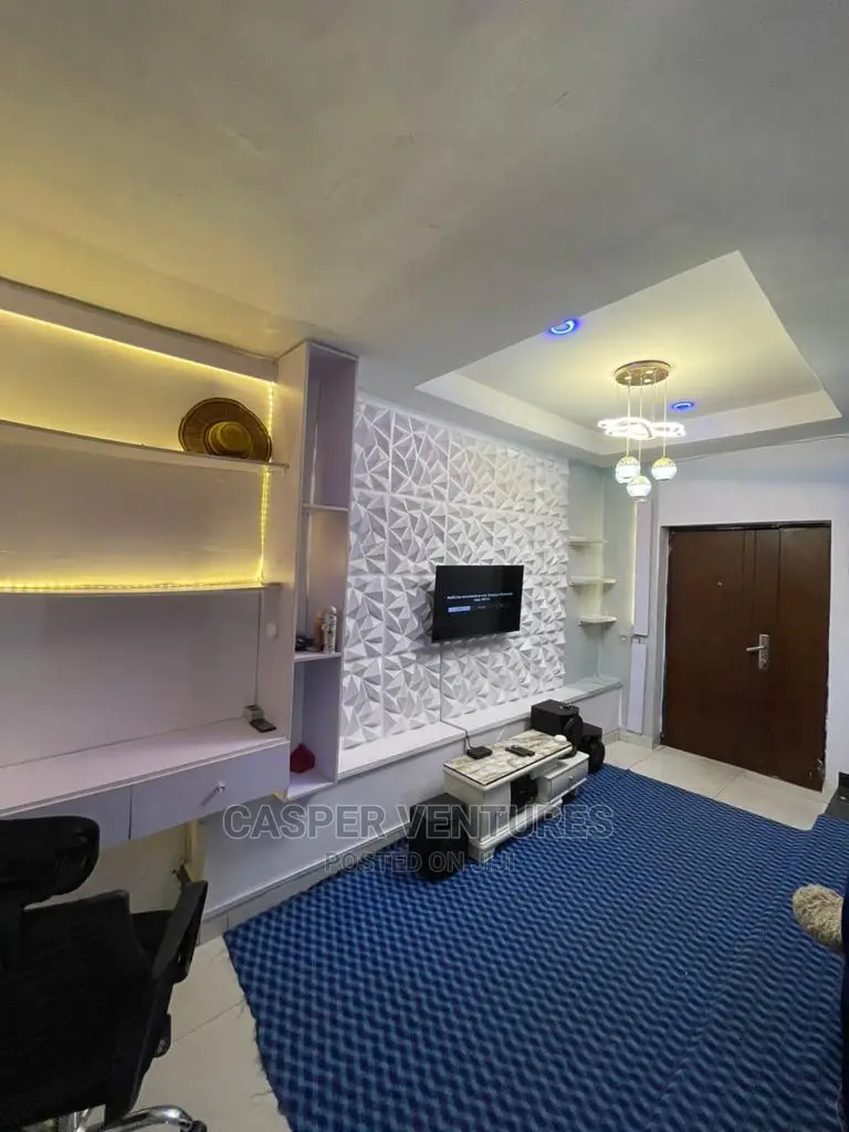 Glamorous Studio Apartment in Chevron
