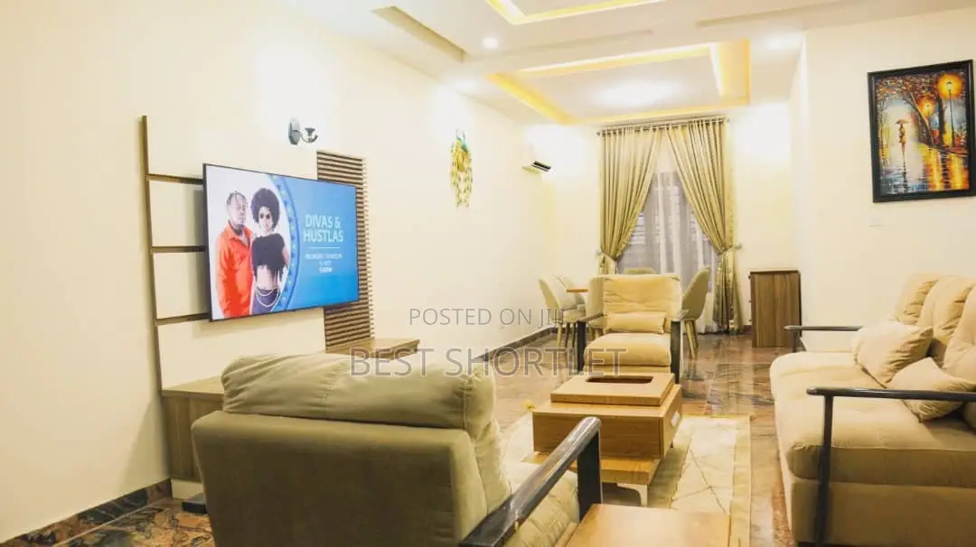 Luxury 2 Bedroom in Gwarinpa