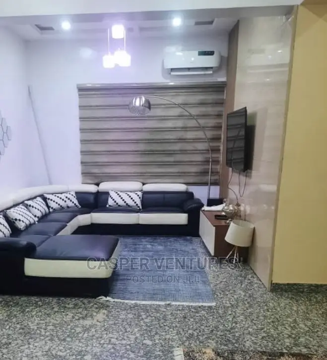 Stylish Apartment in Victoria Island for Short Let in Adeola Hopewell