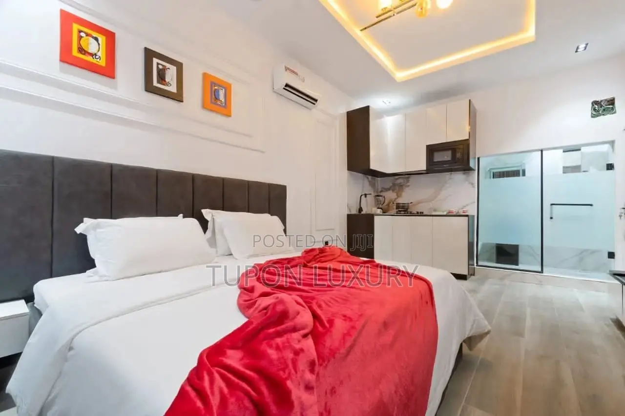Luxury and Clean Studio Apartment in Chevron
