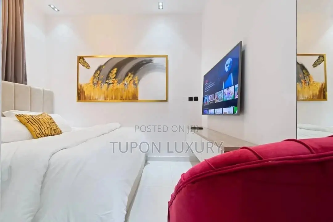 Luxury and Clean Studio Apartment in Chevron