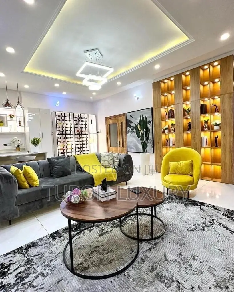 Tastefully Furnished 1 Bedroom Apartment in Osapa london