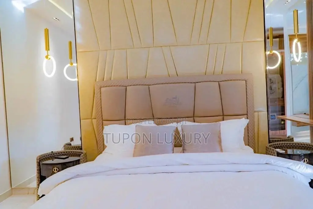 Luxury 4 Bedroom Apartment Inside BANANA ISLAND in Banana Island