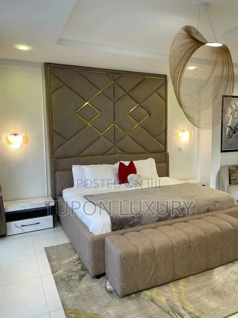 Three Bedroom Apartment With Sea View and Swimming Pool. in Ikoyi