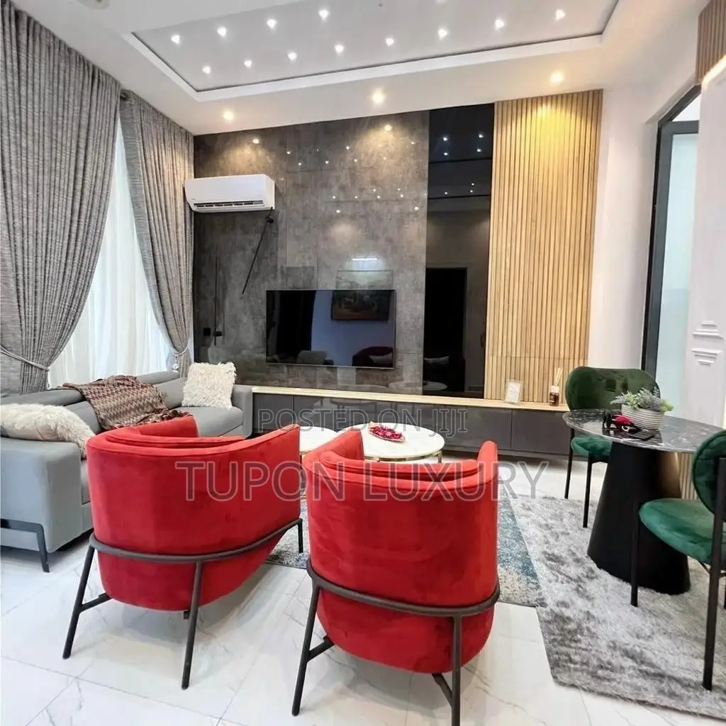2bedroom Apartment in Ikate in Ikate