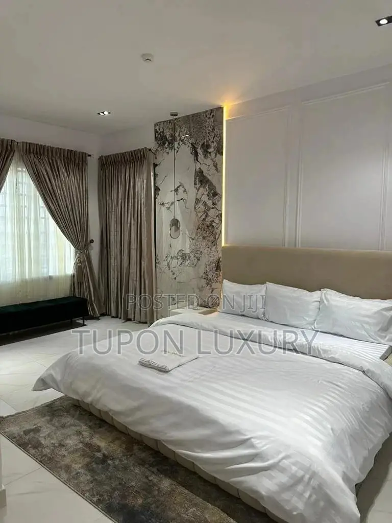 Brand New Premium 3 Bedroom in Lekki Phase 1 in Lekki Phase 1