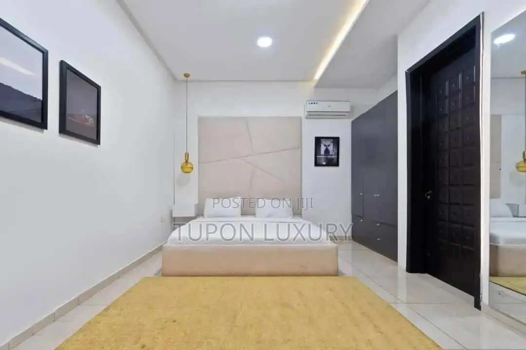 4bedroom Terrace Duplex With Pool in Oniru in Victoria Island