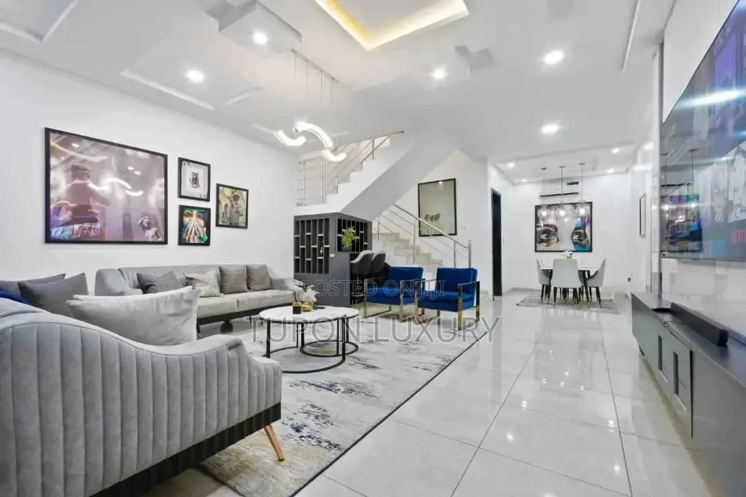 4bedroom Terrace Duplex With Pool in Oniru in Victoria Island