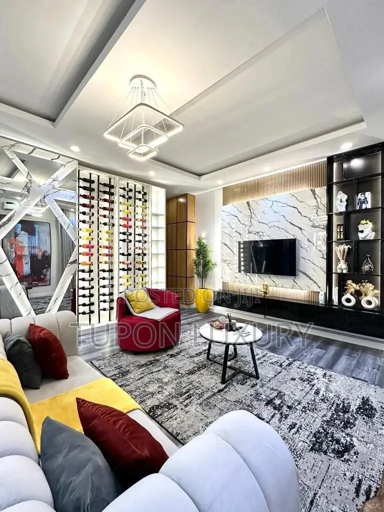 Luxury 1 Bedroom Shortlet Apartment in Osapa london