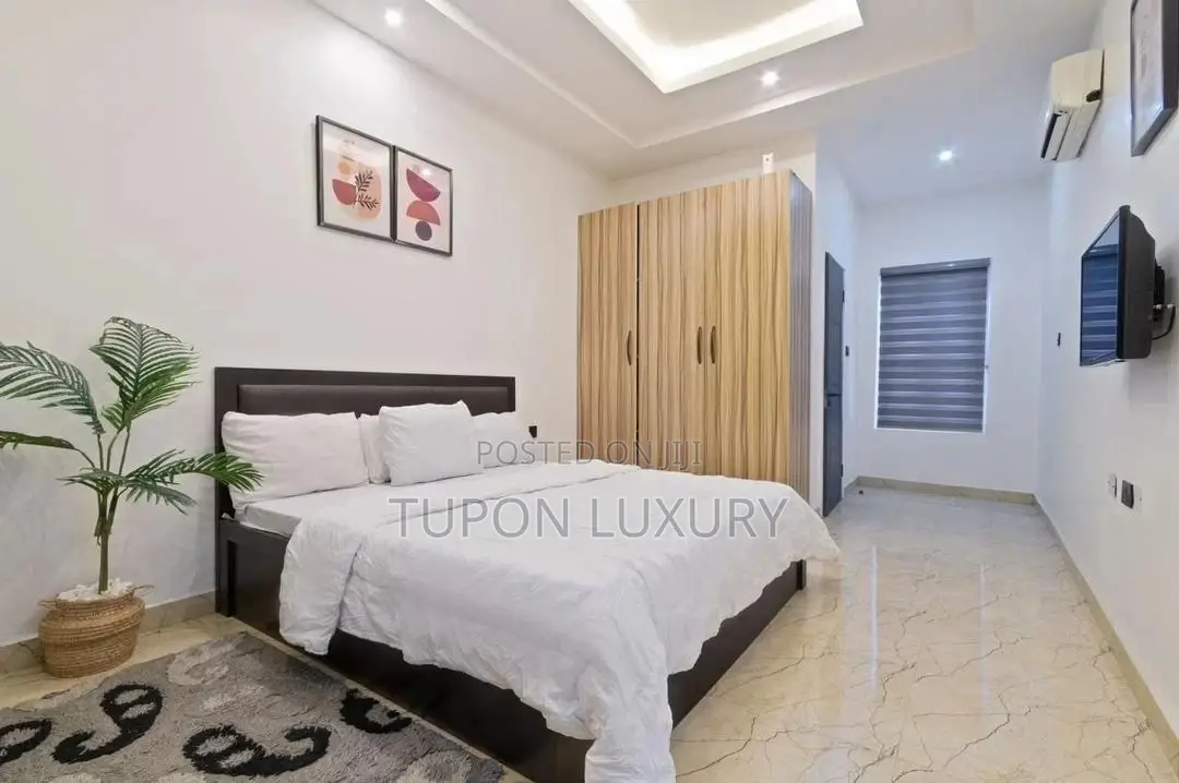4 Bedroom Luxury Apartment at Osapa Lekki in Osapa london