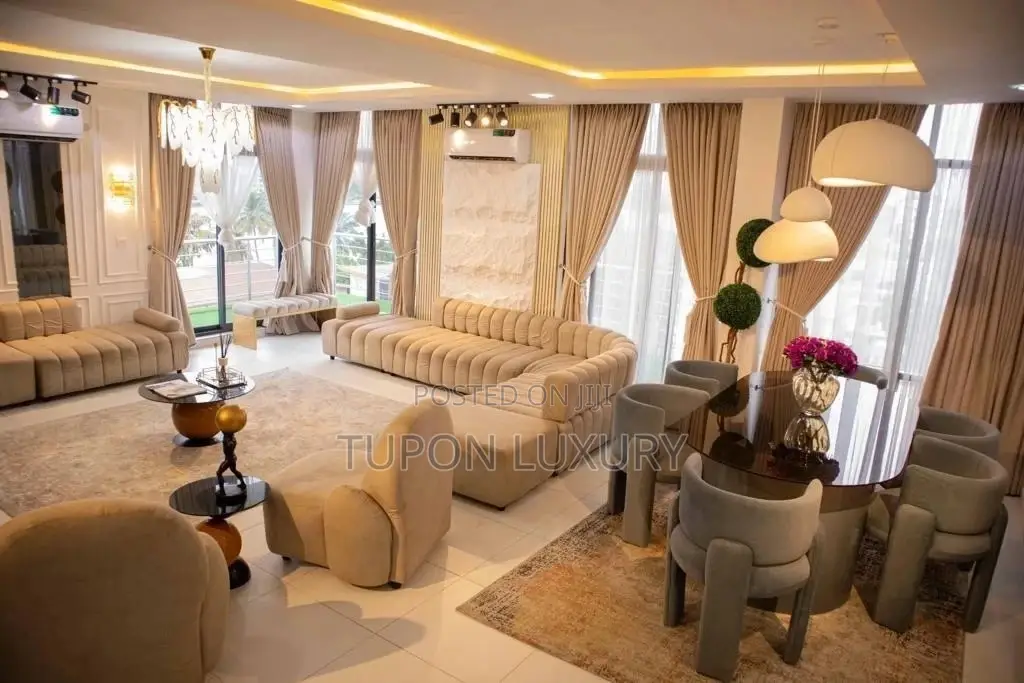 Waterfront 3 Bedroom Apartment in Ikoyi