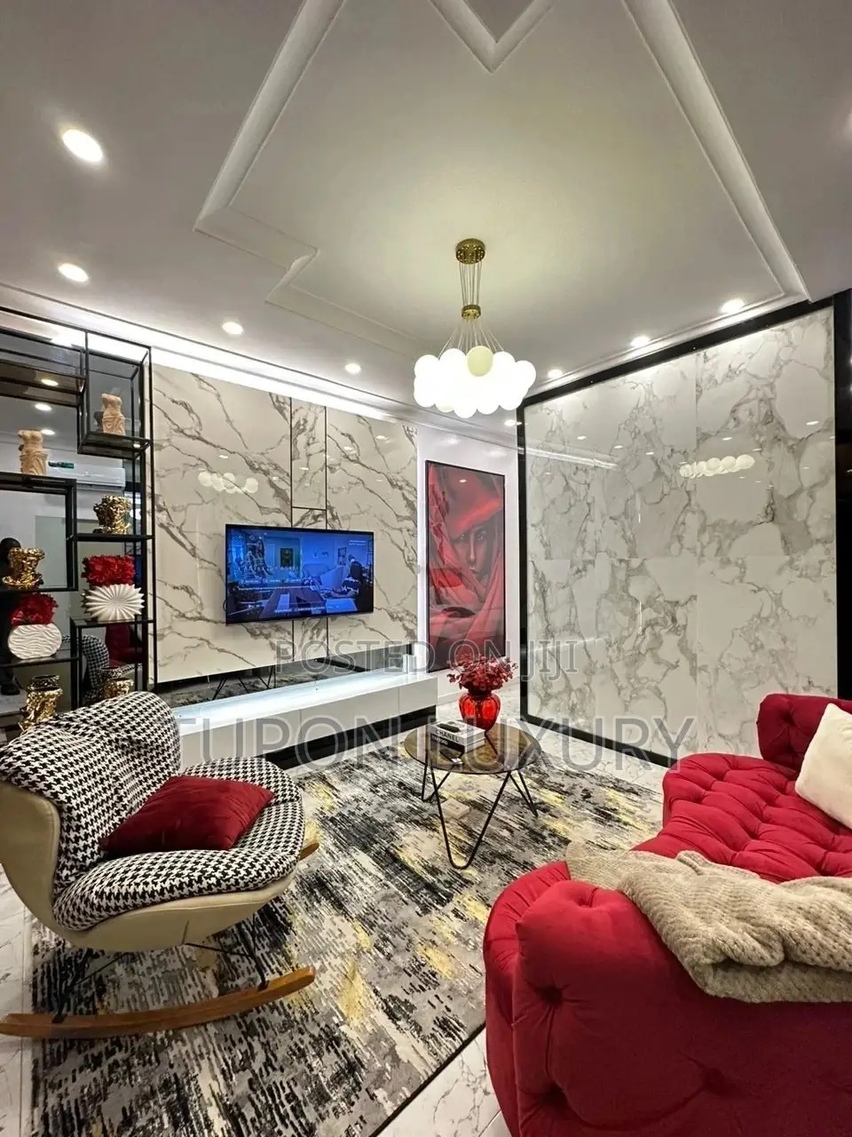 Luxury 1bedroom Apartment in Chevron in Chevron