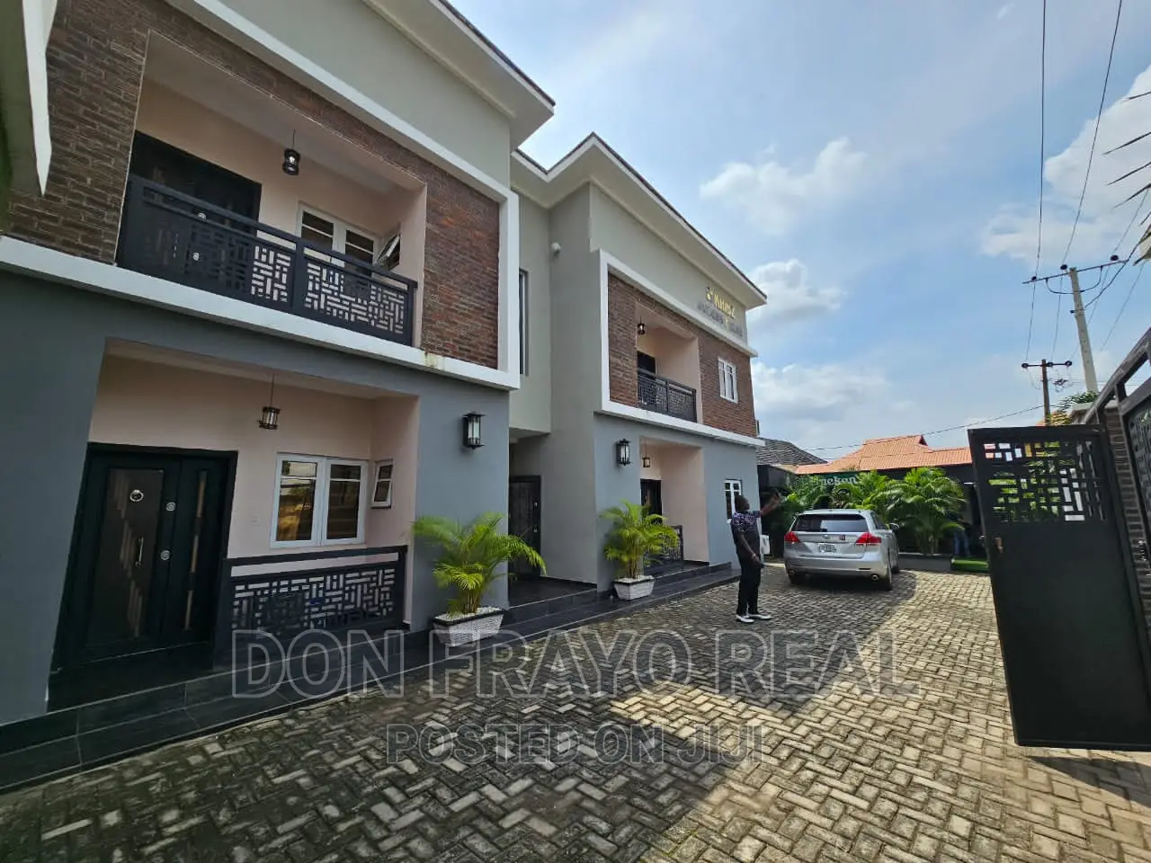 Luxury Service Apartment With Pool in Bodija