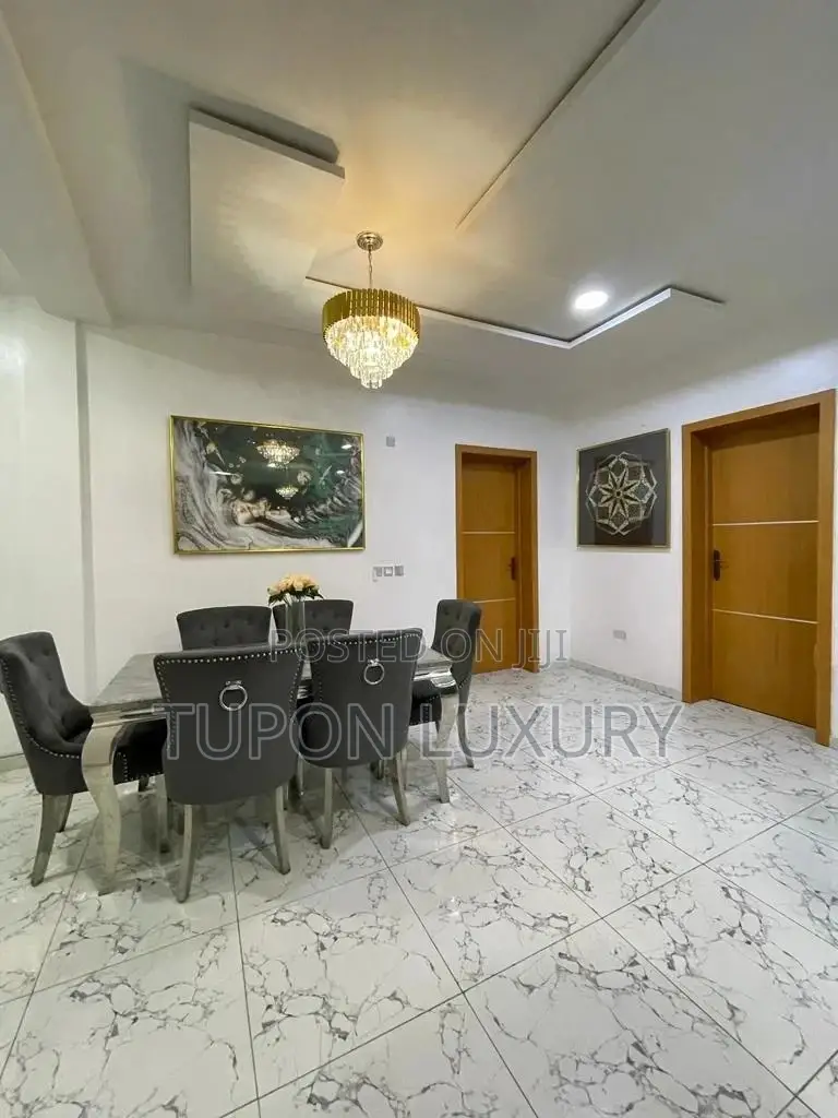Luxury 3bed Apartment With Ps5 Muscle Stretcher in Ikate