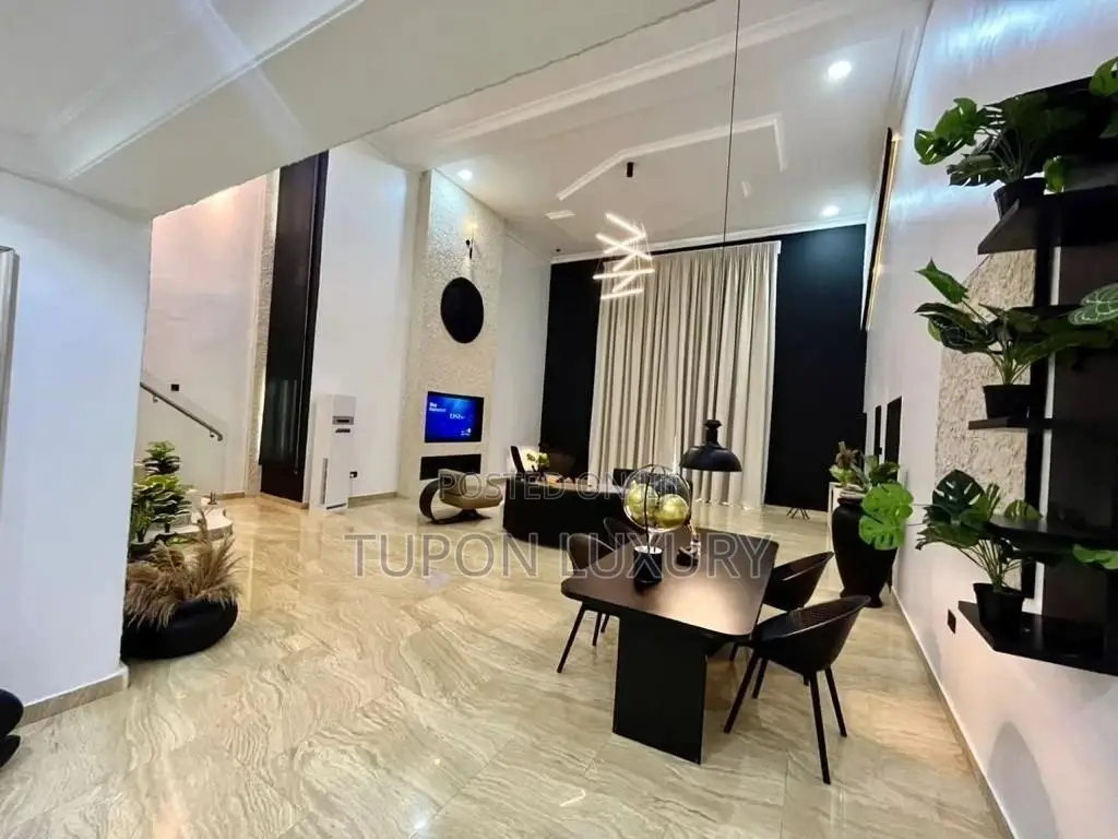 Luxury 4bedroom Penthouse in Ikoyi in Ikoyi