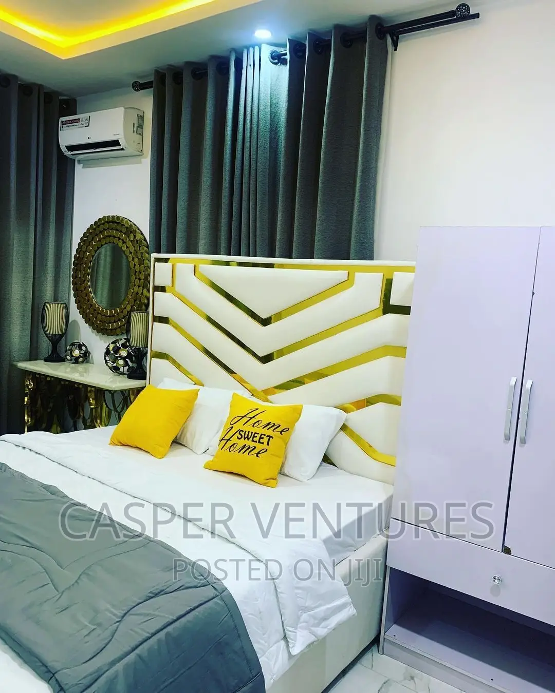 Electric and Stunning Apartment in Chevron