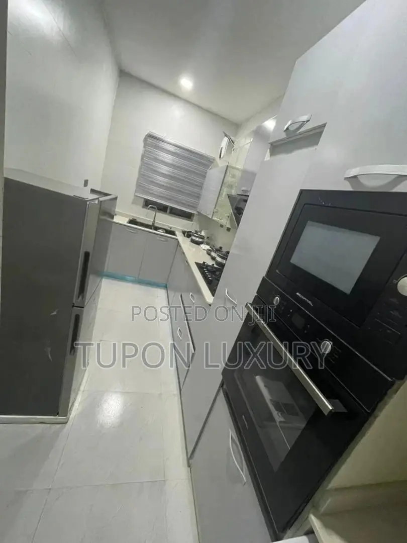 2bedroom Apartment With Snooker Ikate in Ikate