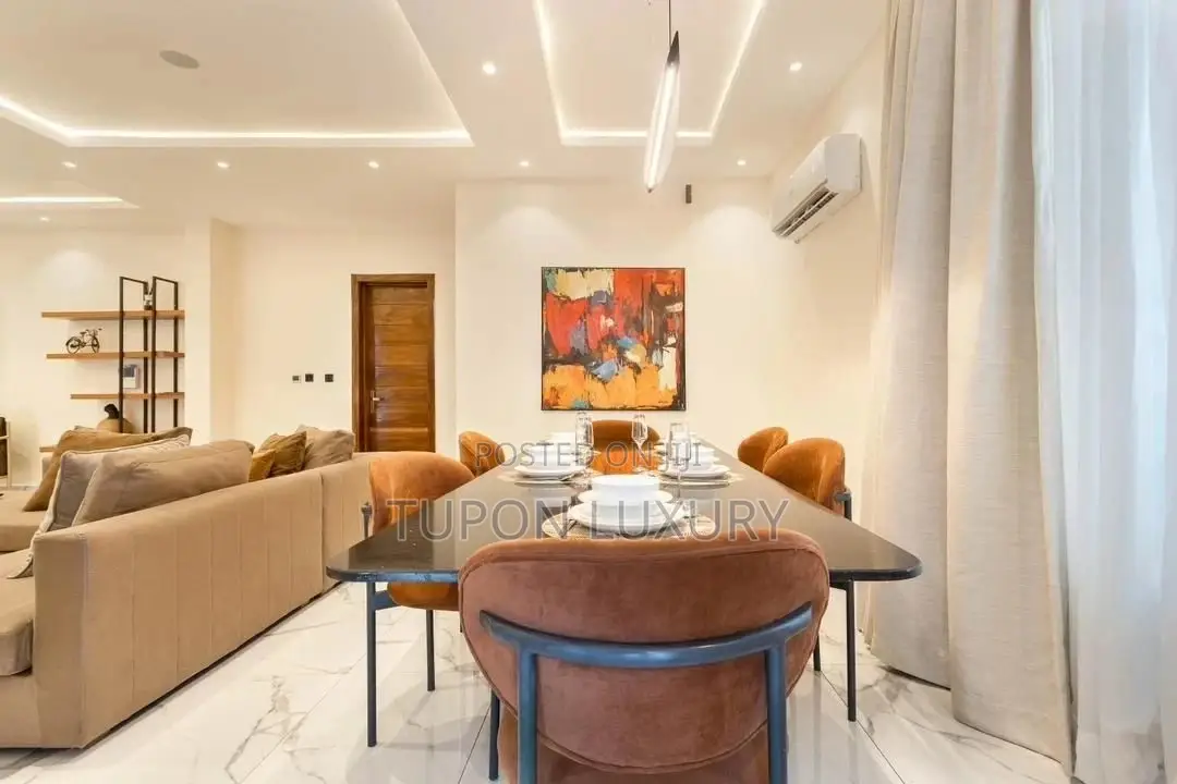 Luxury 3bedroom Penthouse in Ikoyi in Ikoyi