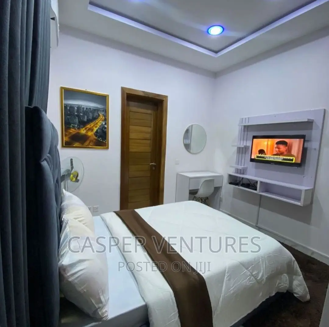 Simple and Fancy Room in Idado in Idado