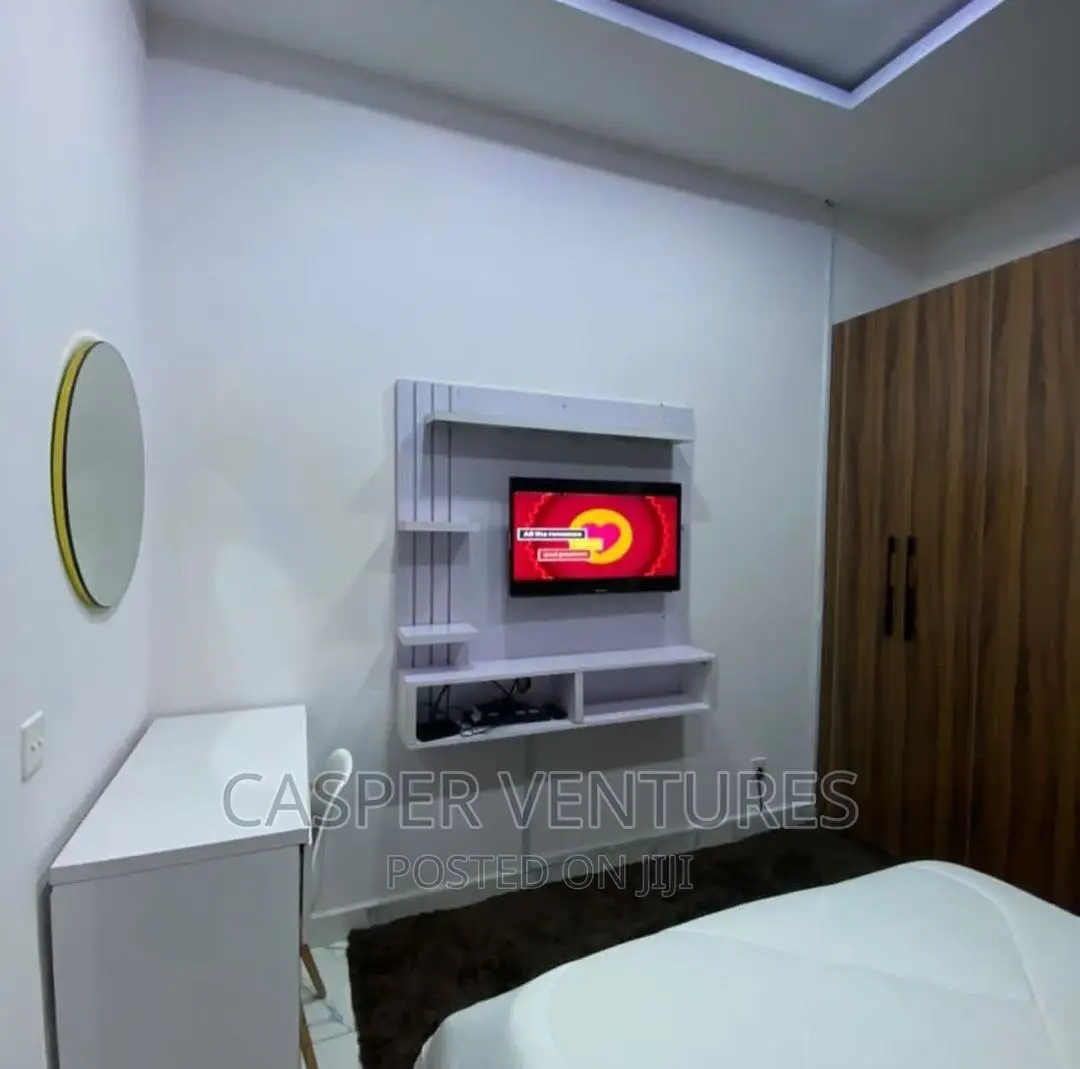 Simple and Fancy Room in Idado in Idado
