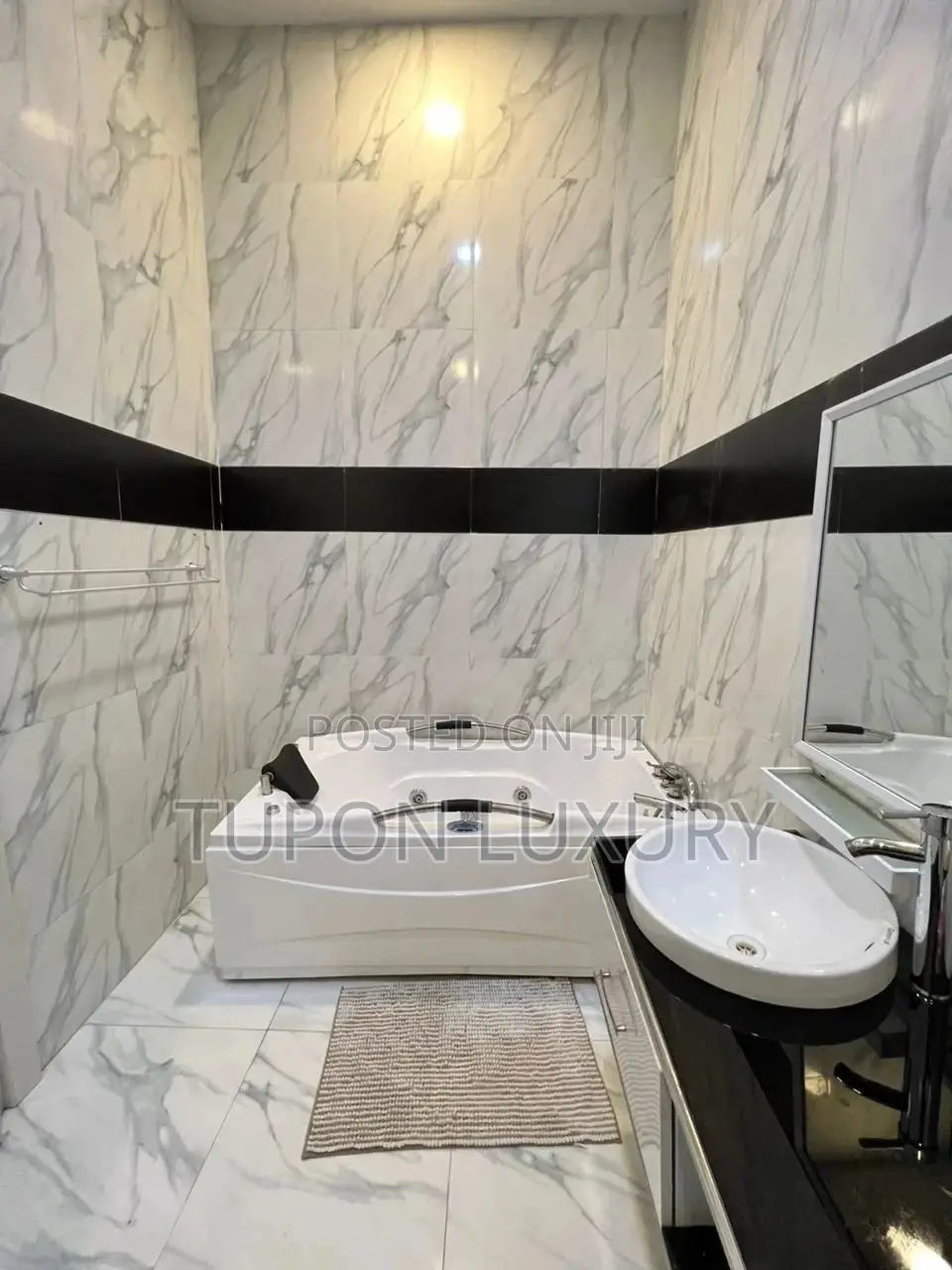 Luxury 4 Bedroom Duplex in Chevron in Lekki Phase 1