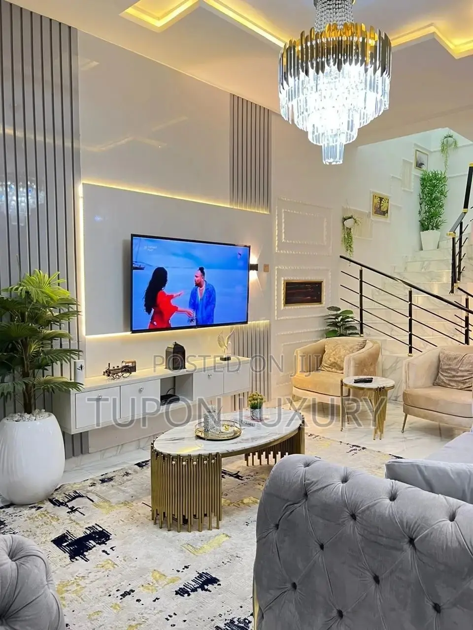Luxury 4 Bedroom Duplex in Chevron in Lekki Phase 1