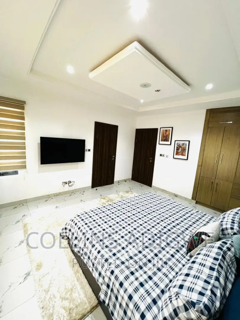Luxurious 3 Bed Room Newly Built With Swimmin Pool -Vi in Victoria Island