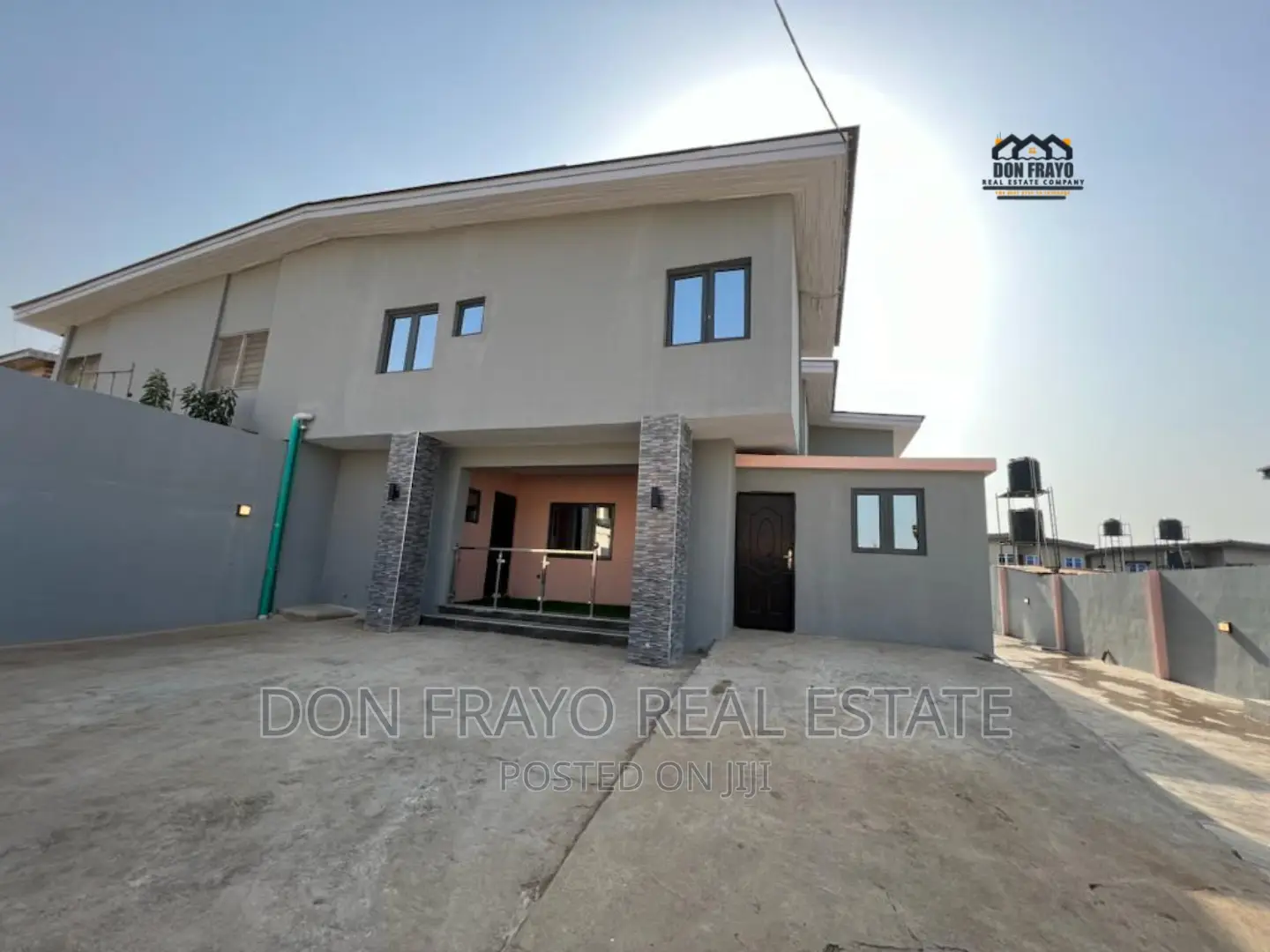 Luxury Room Parlor Shortlet Apartment in Ikolaba Estate Ib in Agodi